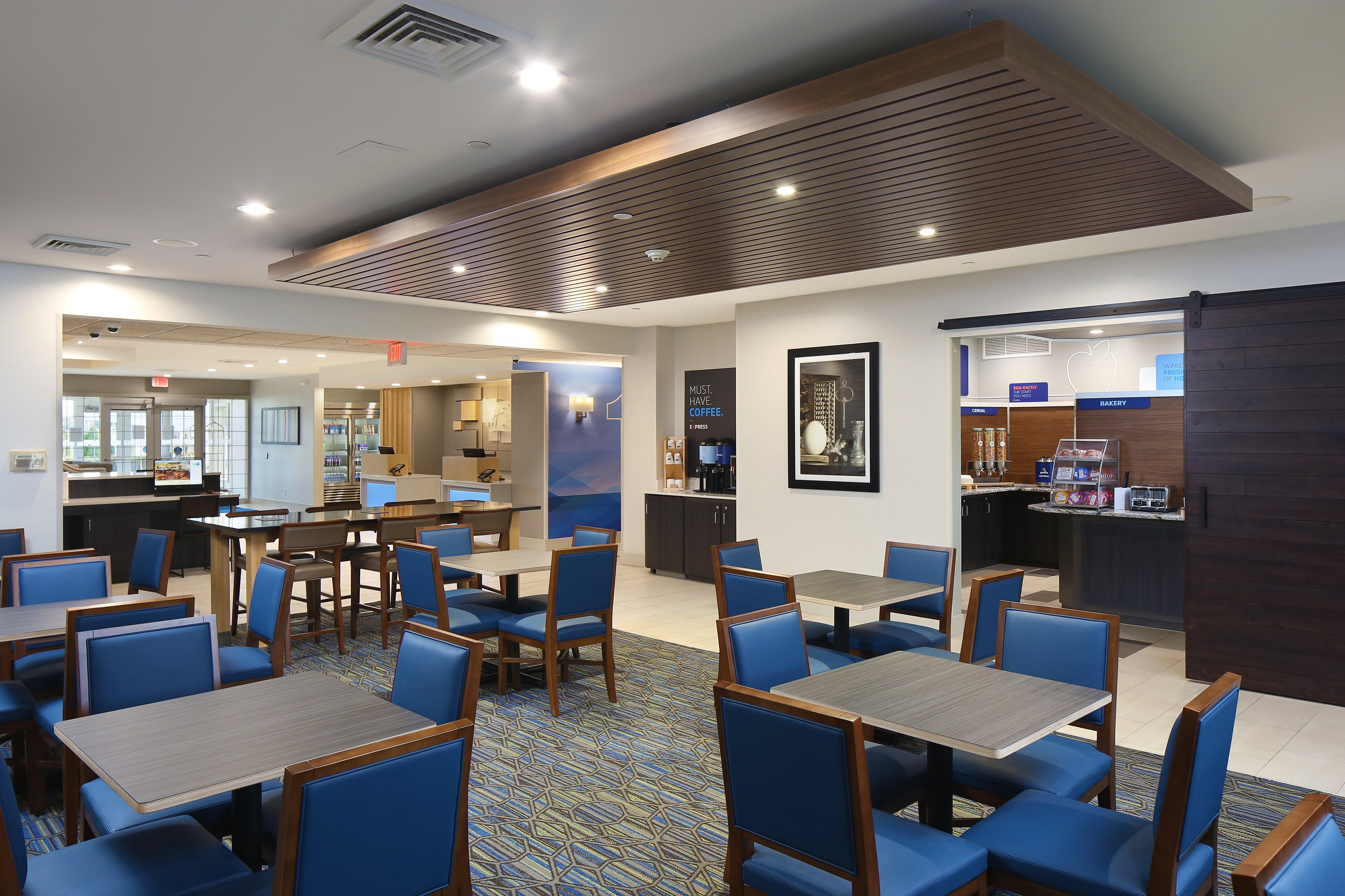 Holiday Inn Express Grand Rapids Southwest By Ihg Grandville Exteriör bild