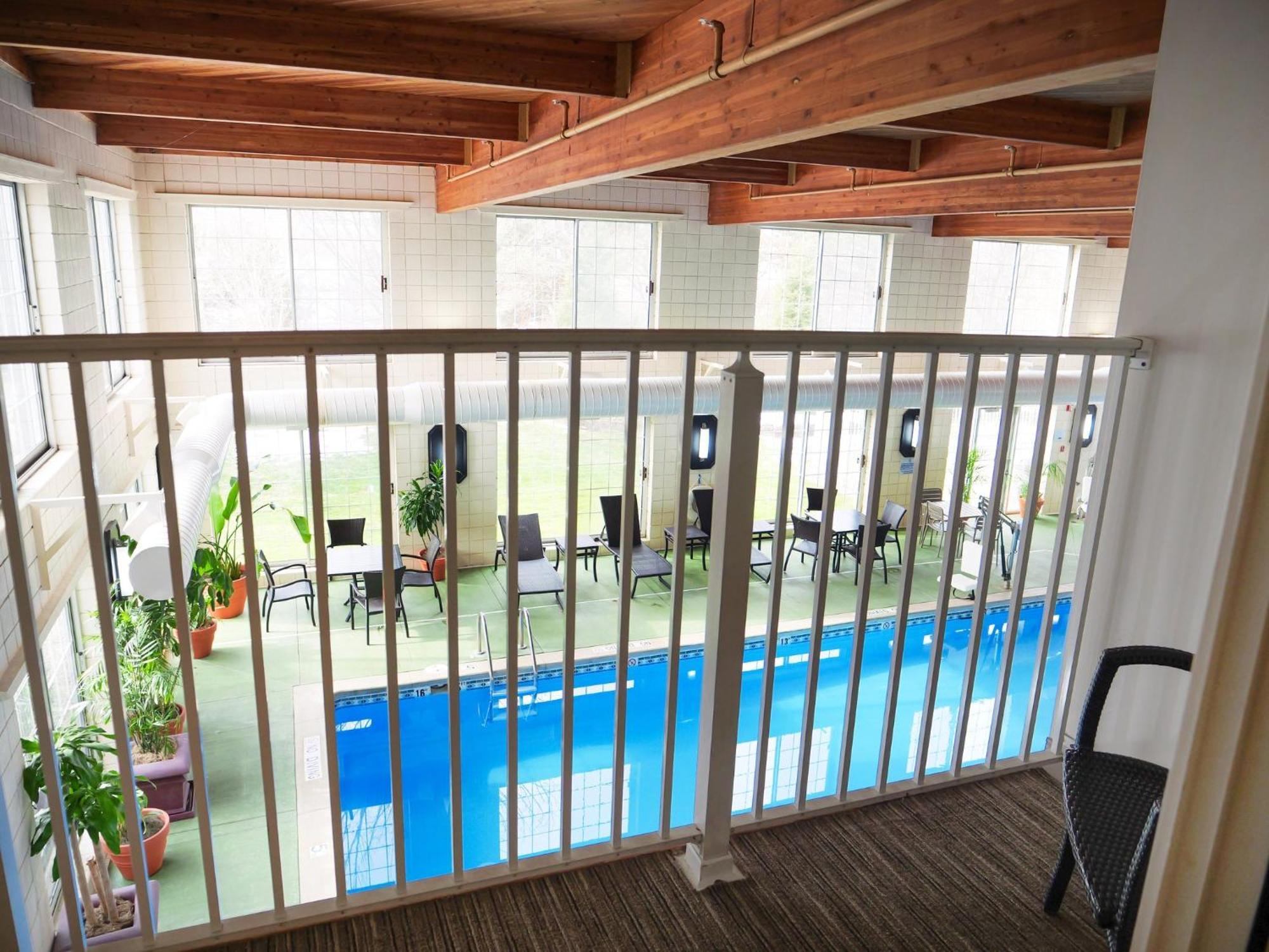 Holiday Inn Express Grand Rapids Southwest By Ihg Grandville Exteriör bild